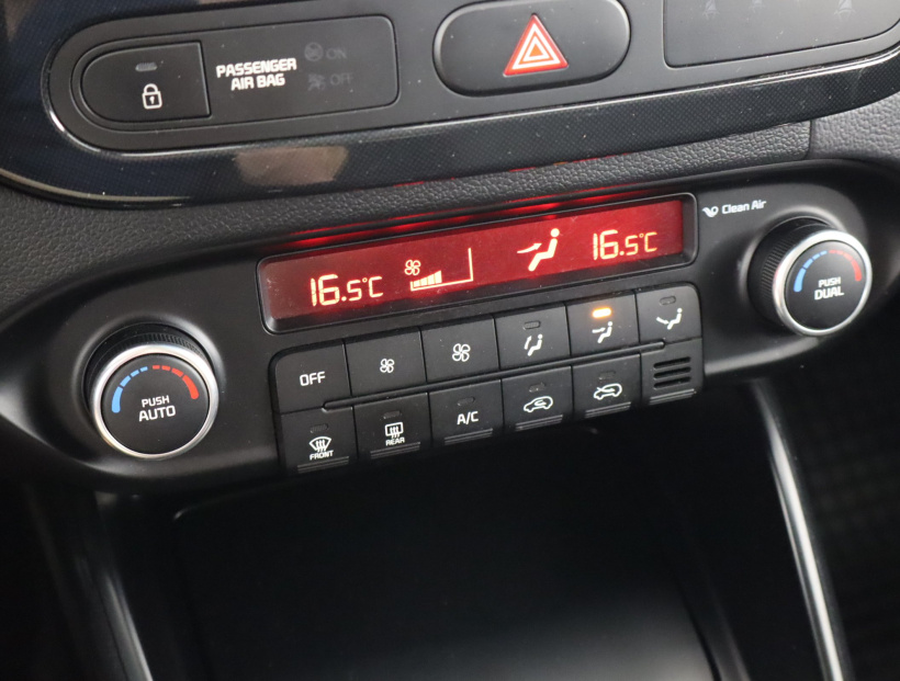 Kia Carens, 2016