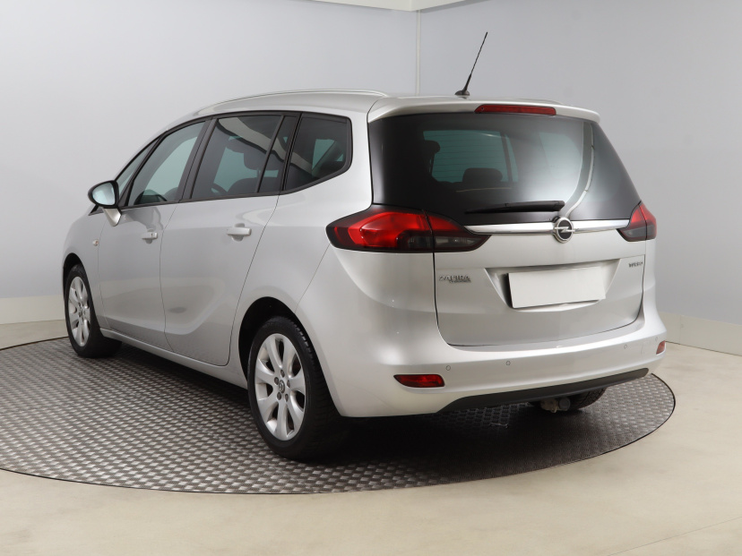 Opel Zafira, 2015