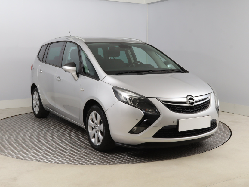 Opel Zafira, 2015