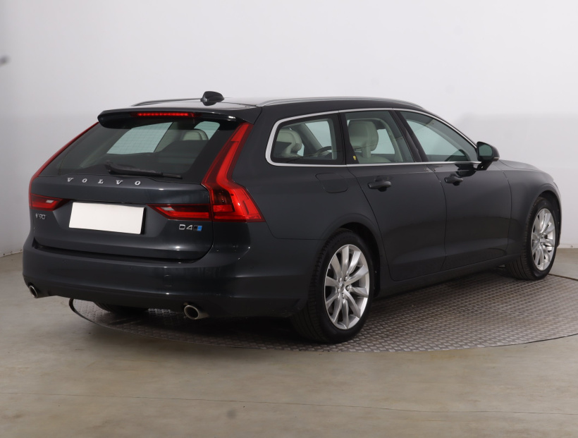 Volvo V90, 2017