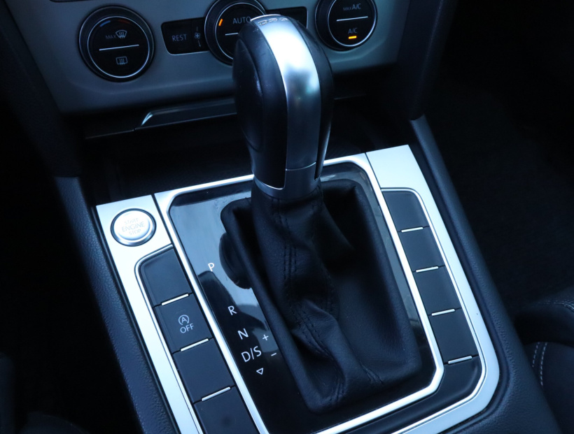 Volkswagen Passat, 2019