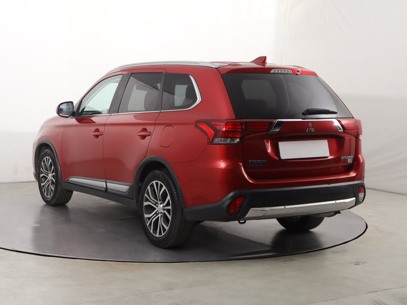 Mitsubishi Outlander, 2018