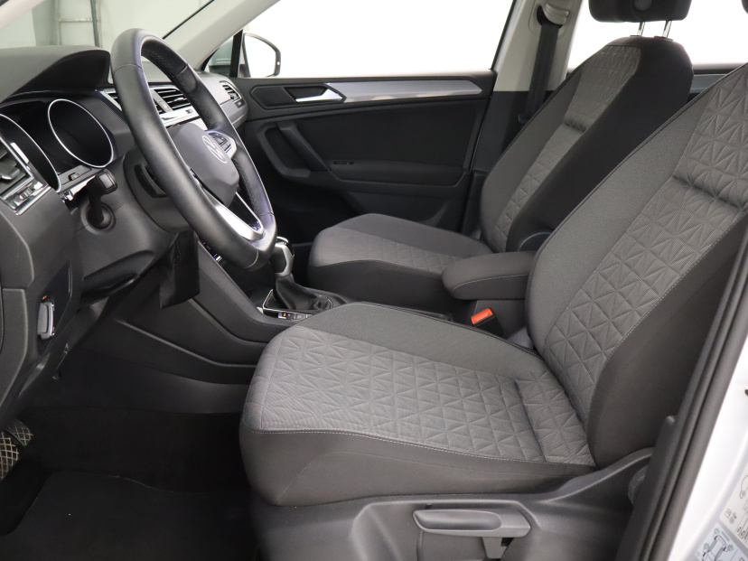 Volkswagen Tiguan, 2022