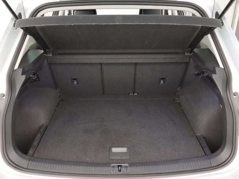Volkswagen Tiguan, 2022