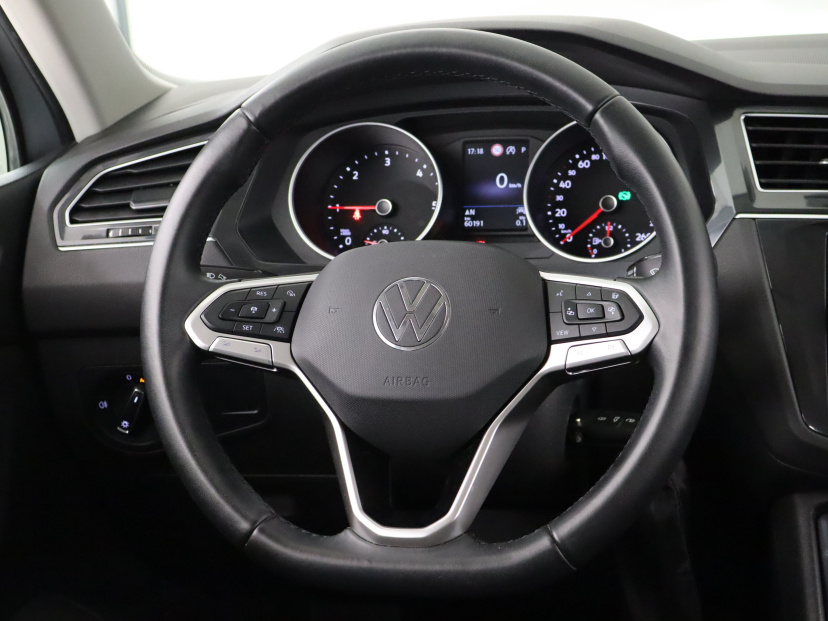 Volkswagen Tiguan, 2022