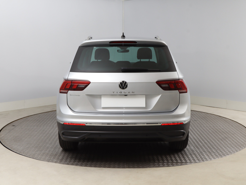 Volkswagen Tiguan, 2022