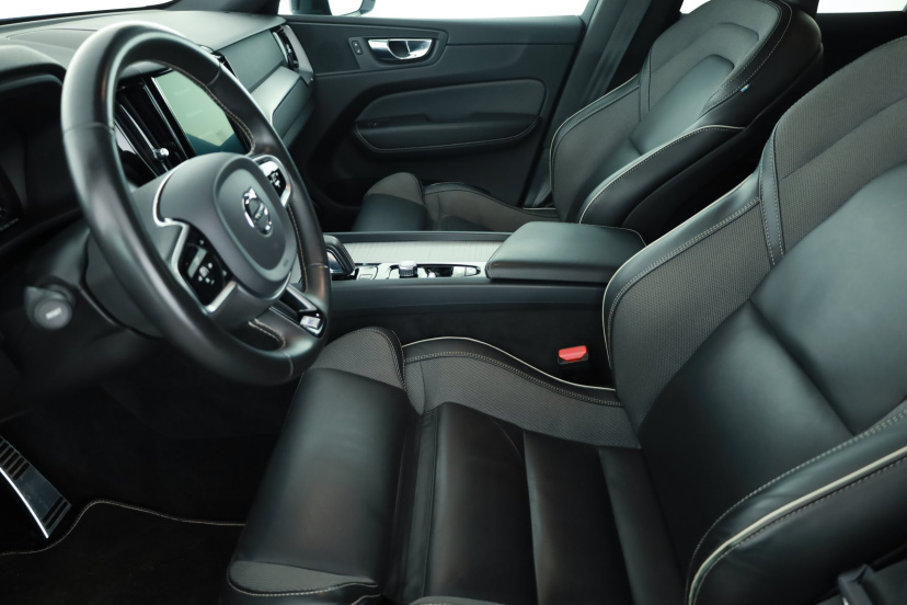Volvo XC60, 2020