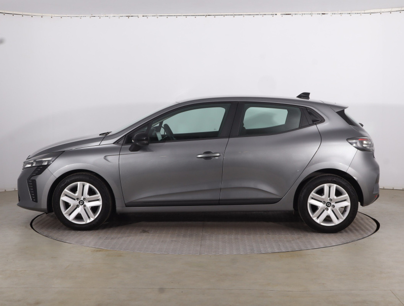 Renault Clio, 2024