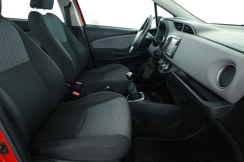 Toyota Yaris, 2015
