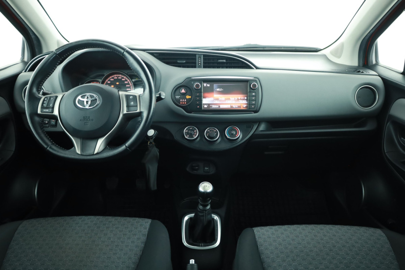 Toyota Yaris, 2015