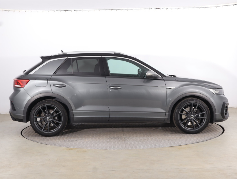Volkswagen T-Roc, 2021