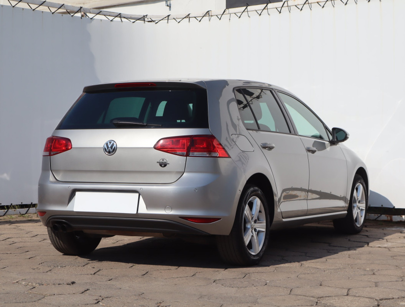 Volkswagen Golf, 2013