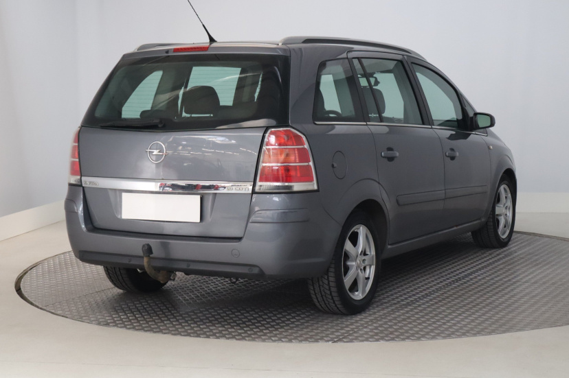 Opel Zafira, 2006