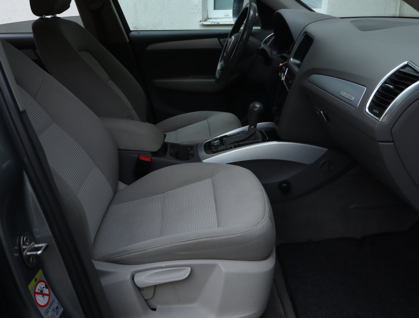 Audi Q5, 2011