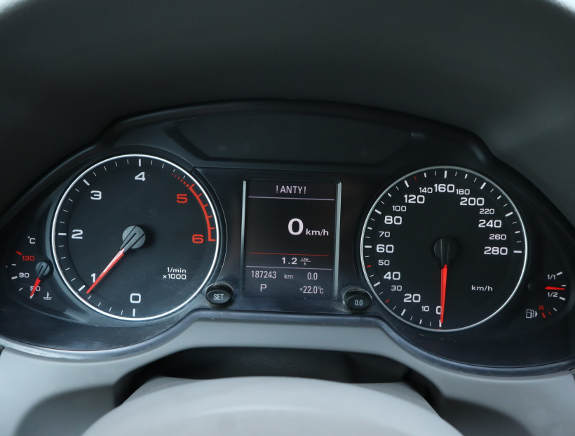 Audi Q5, 2011