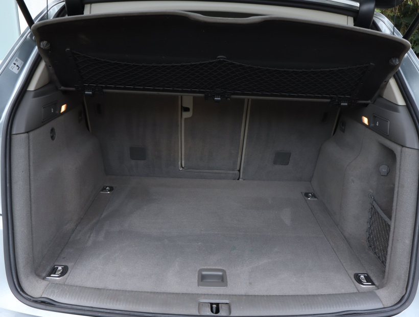 Audi Q5, 2011