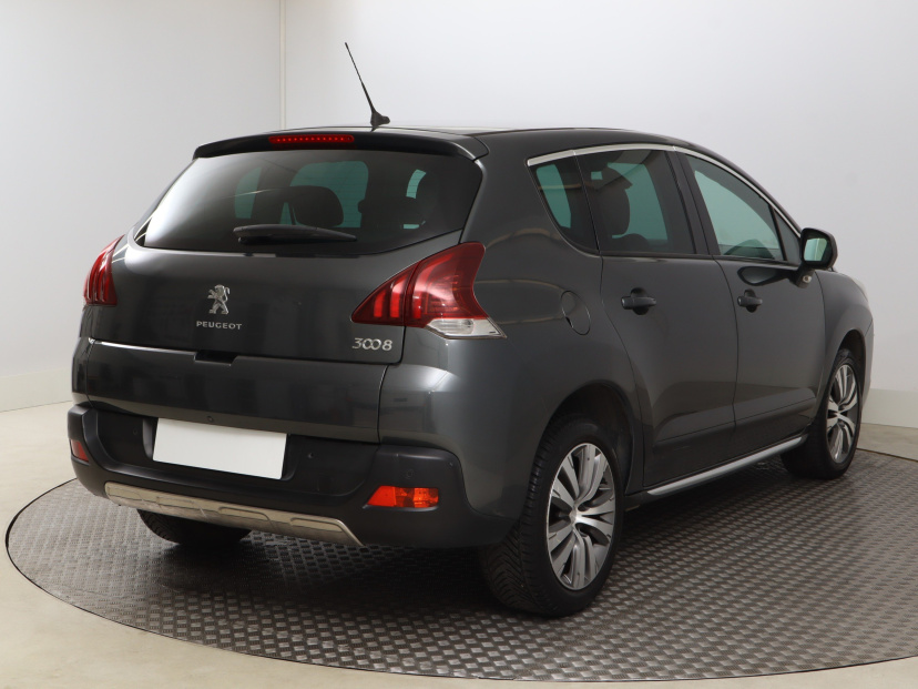 Peugeot 3008, 2014