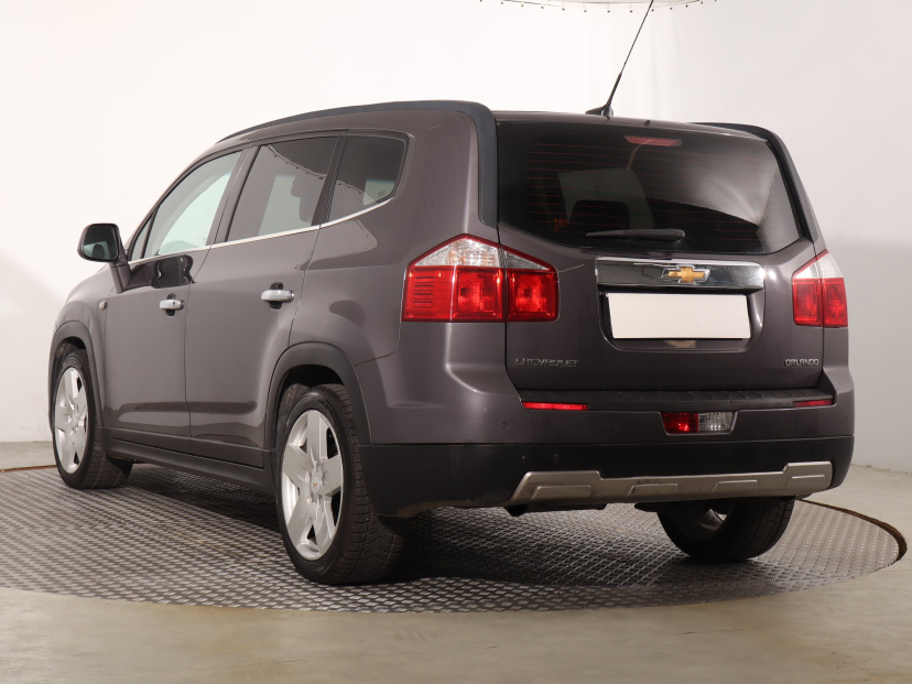 Chevrolet Orlando, 2011