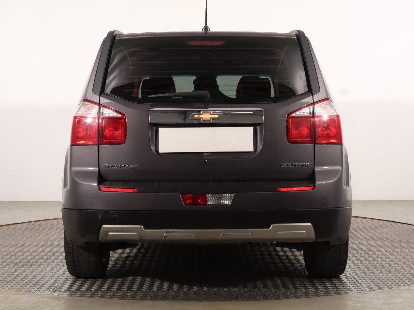 Chevrolet Orlando, 2011