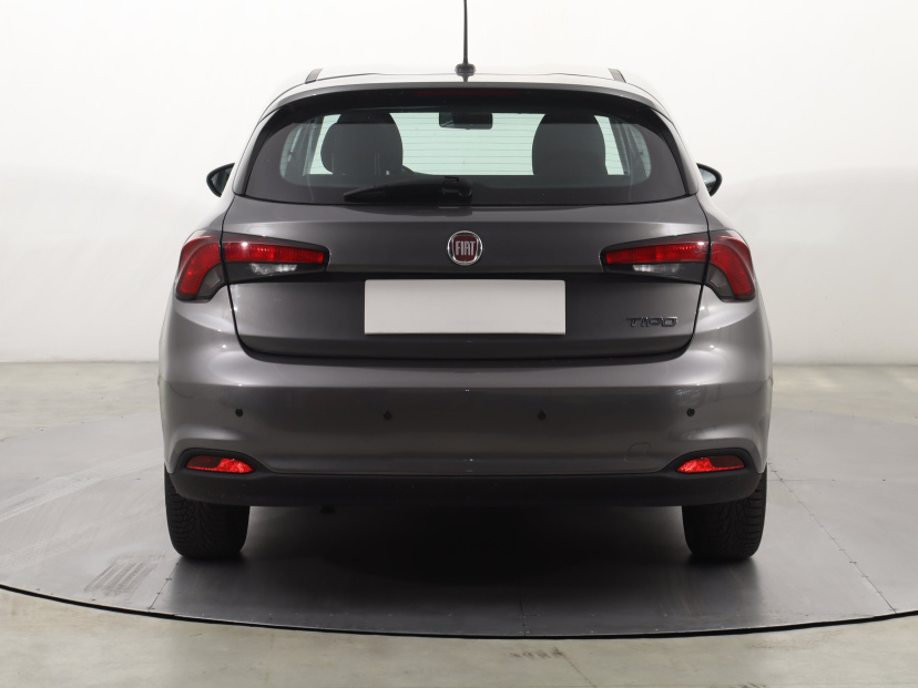 Fiat Tipo, 2021