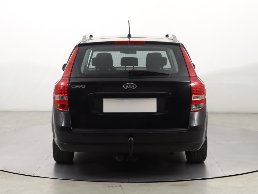 Kia Ceed, 2011