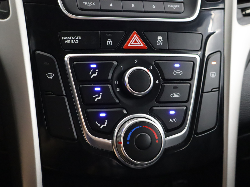 Hyundai i30, 2015