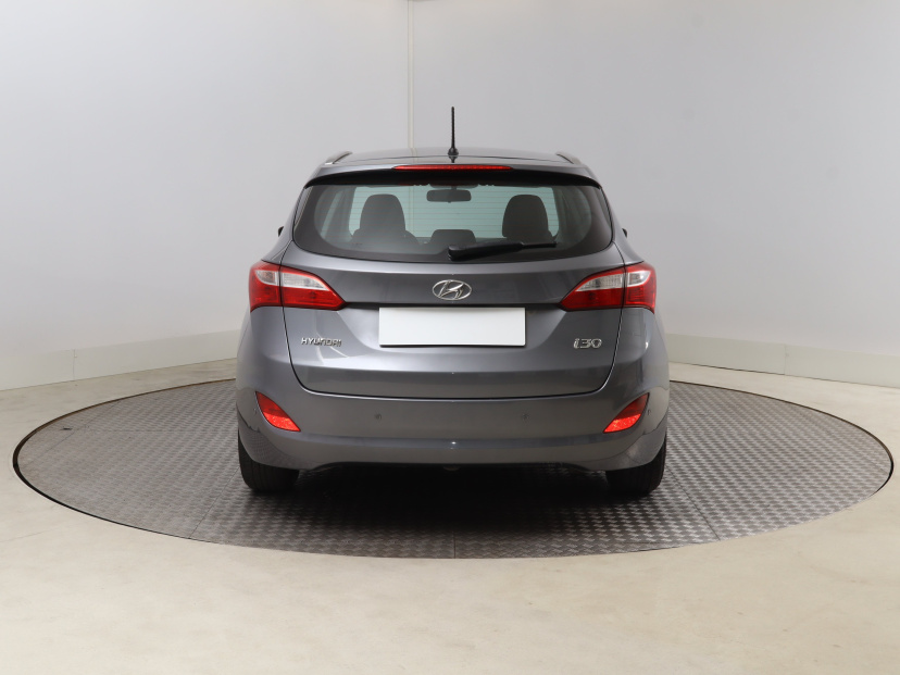Hyundai i30, 2015