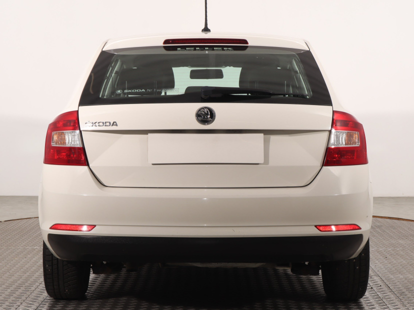 Škoda Rapid Spaceback, 2016