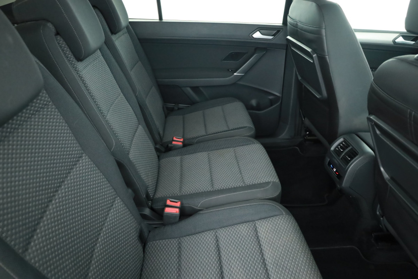 Volkswagen Touran, 2023