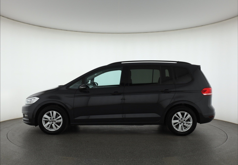 Volkswagen Touran, 2023