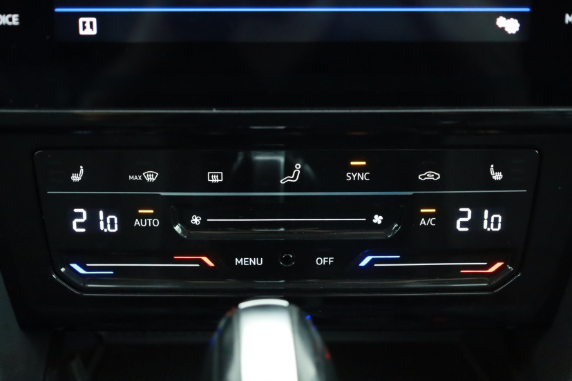 Volkswagen Passat, 2023