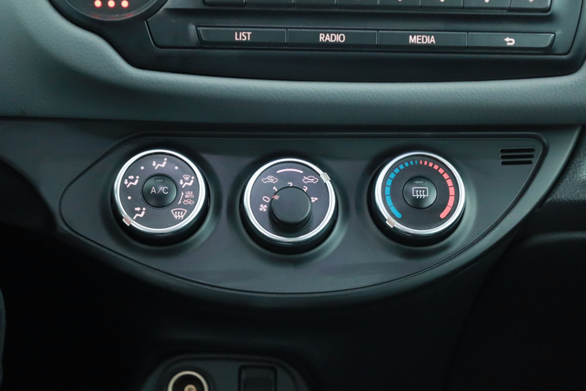 Toyota Yaris, 2016