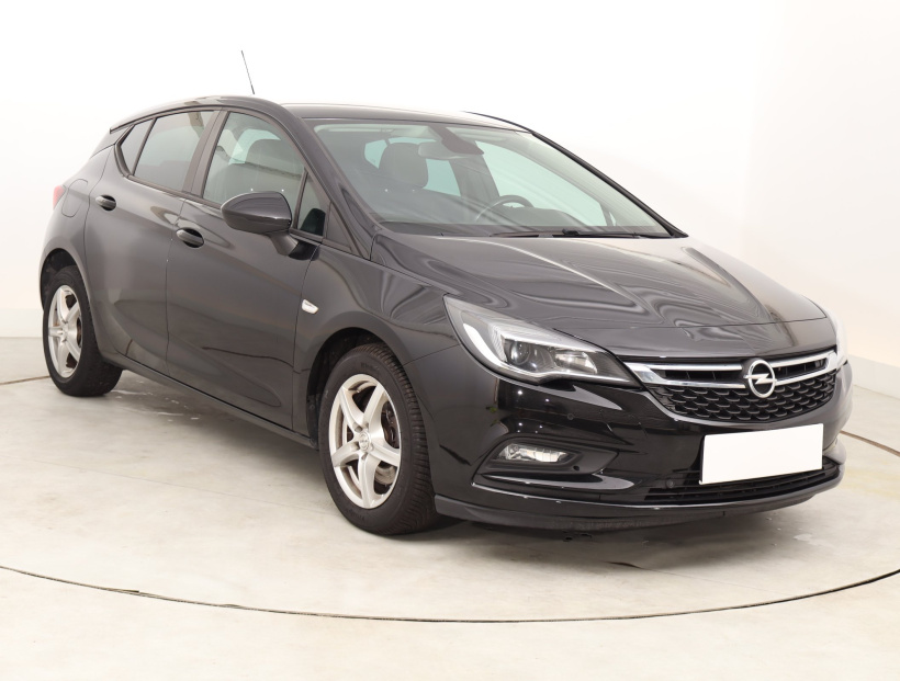 Opel Astra, 2018