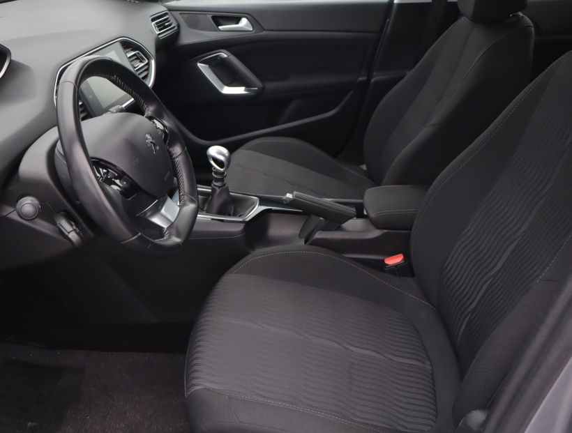Peugeot 308, 2018