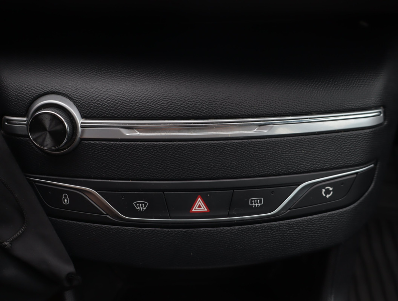 Peugeot 308, 2018