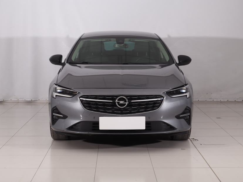 Opel Insignia, 2021