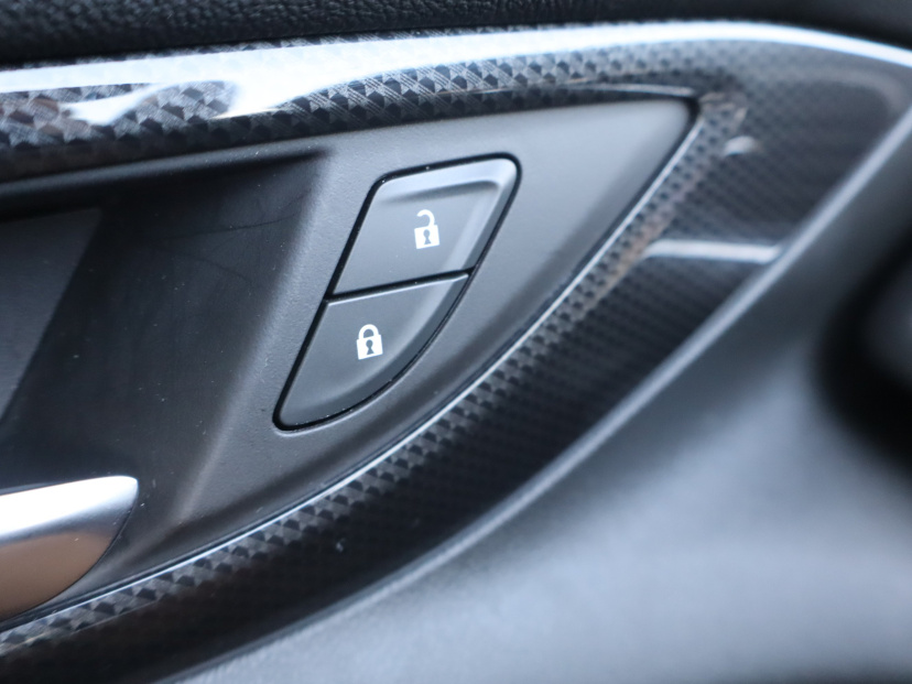 Opel Insignia, 2021
