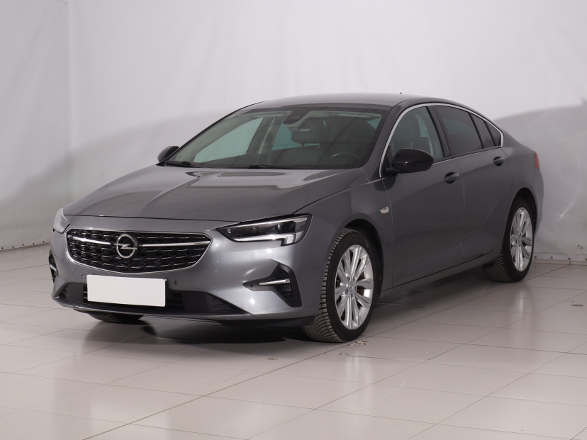 Opel Insignia, 2021