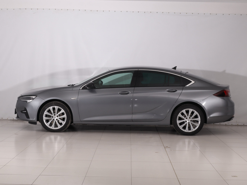 Opel Insignia, 2021