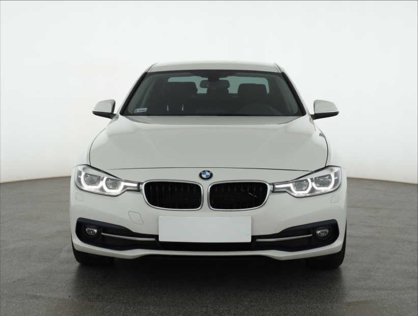 BMW 3, 2018