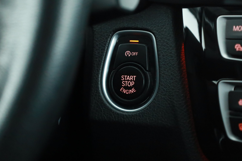 BMW 3, 2018