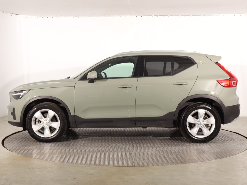 Volvo XC40, 2025