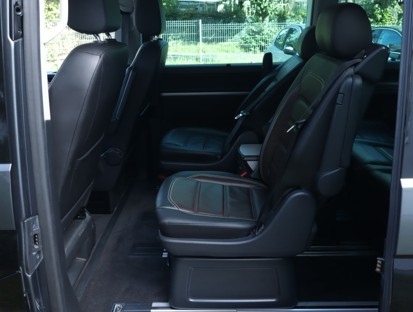 Volkswagen Multivan, 2022