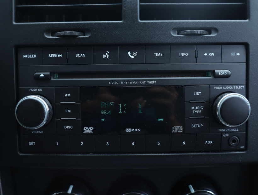 Jeep Cherokee, 2009