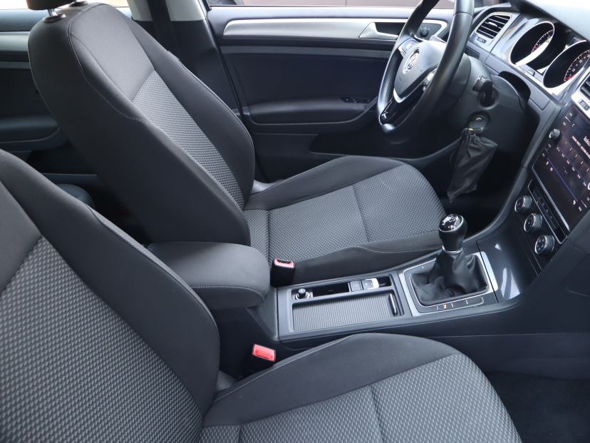 Volkswagen Golf, 2018
