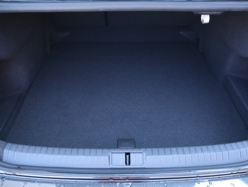 Volkswagen Passat, 2017