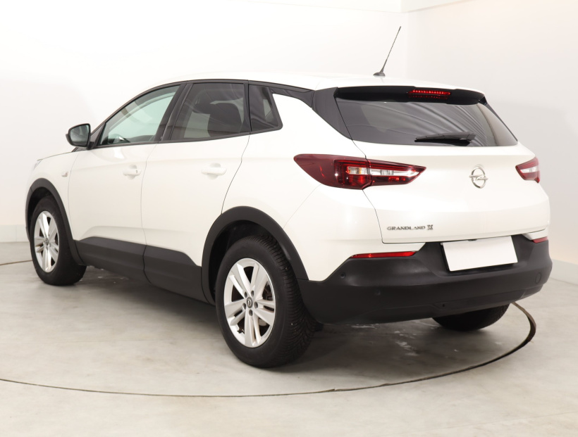 Opel Grandland, 2021