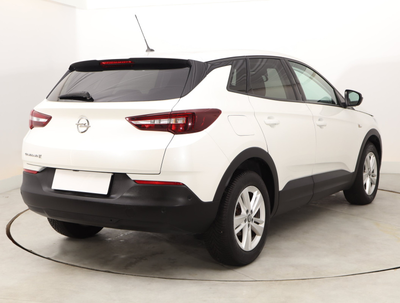 Opel Grandland, 2021