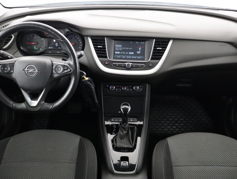 Opel Grandland, 2021