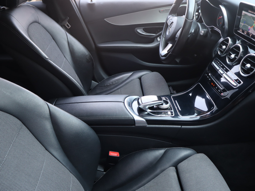 Mercedes-Benz C, 2017